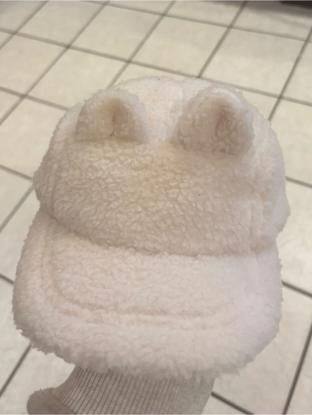 Cozy Sherpa Baby Cap with Ear Details - Cream size small 1-2 year old H&M no tag